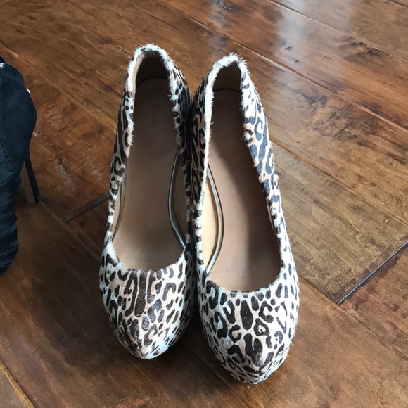 L.A.M.B. Shoes - LAMB cheetah heels